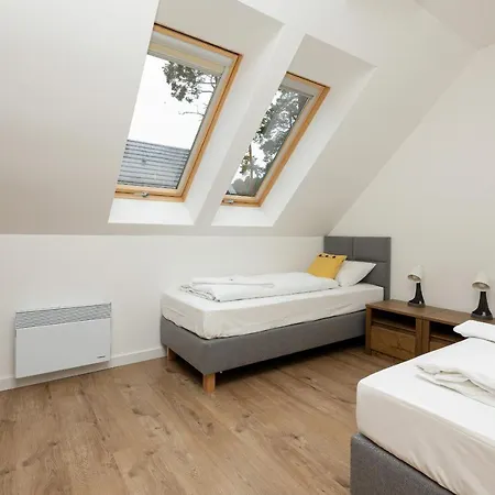 Zielona 11 By Renters شقة *