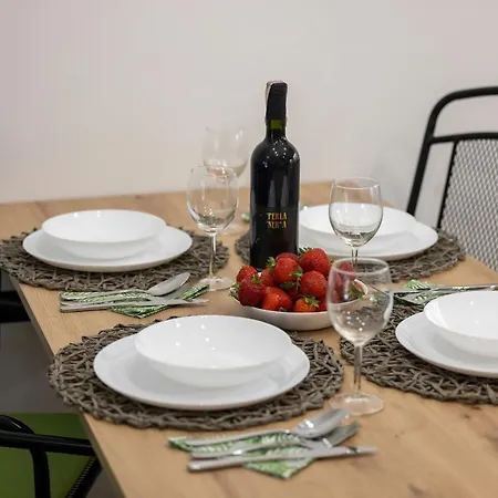 Zielona 11 By Renters アパート