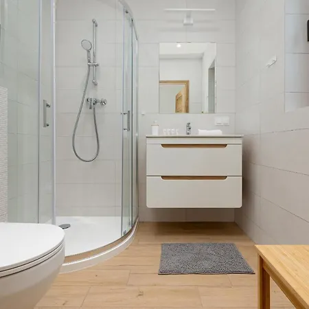 Zielona 11 By Renters مينزفوجة
