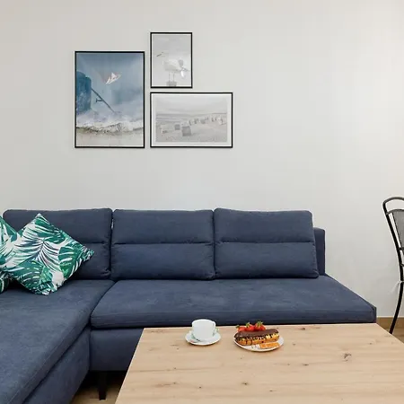 Zielona 11 By Renters ミエンジボジェ